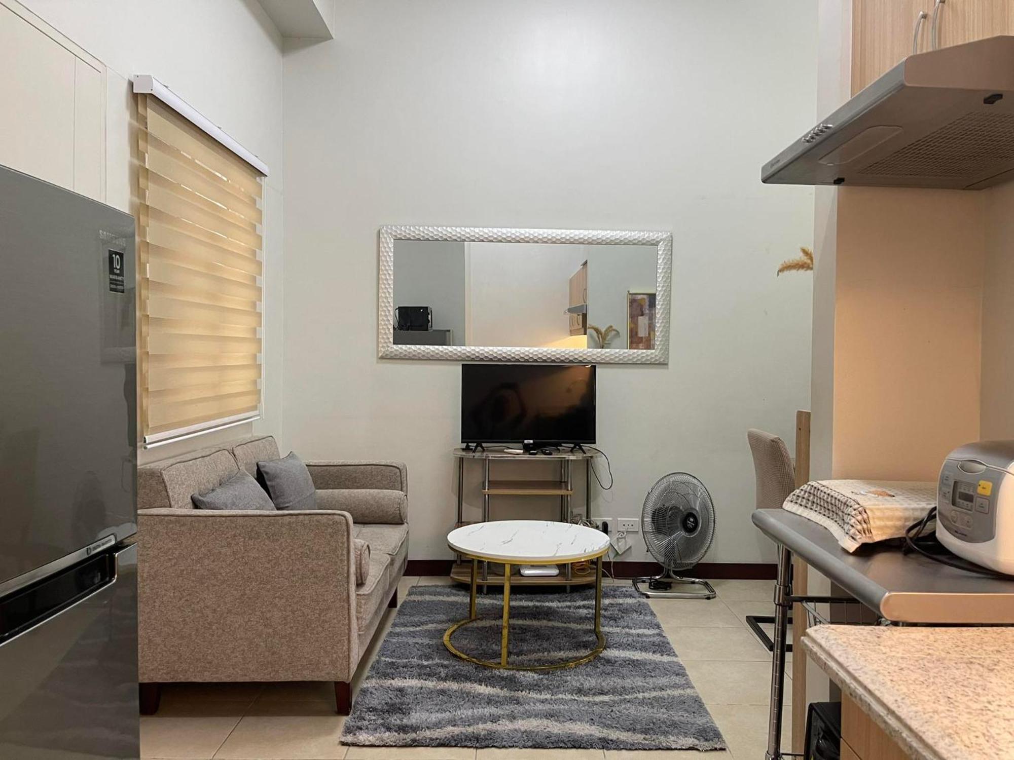 Verdon Parc Davao City With Balcony By Darpm 외부 사진