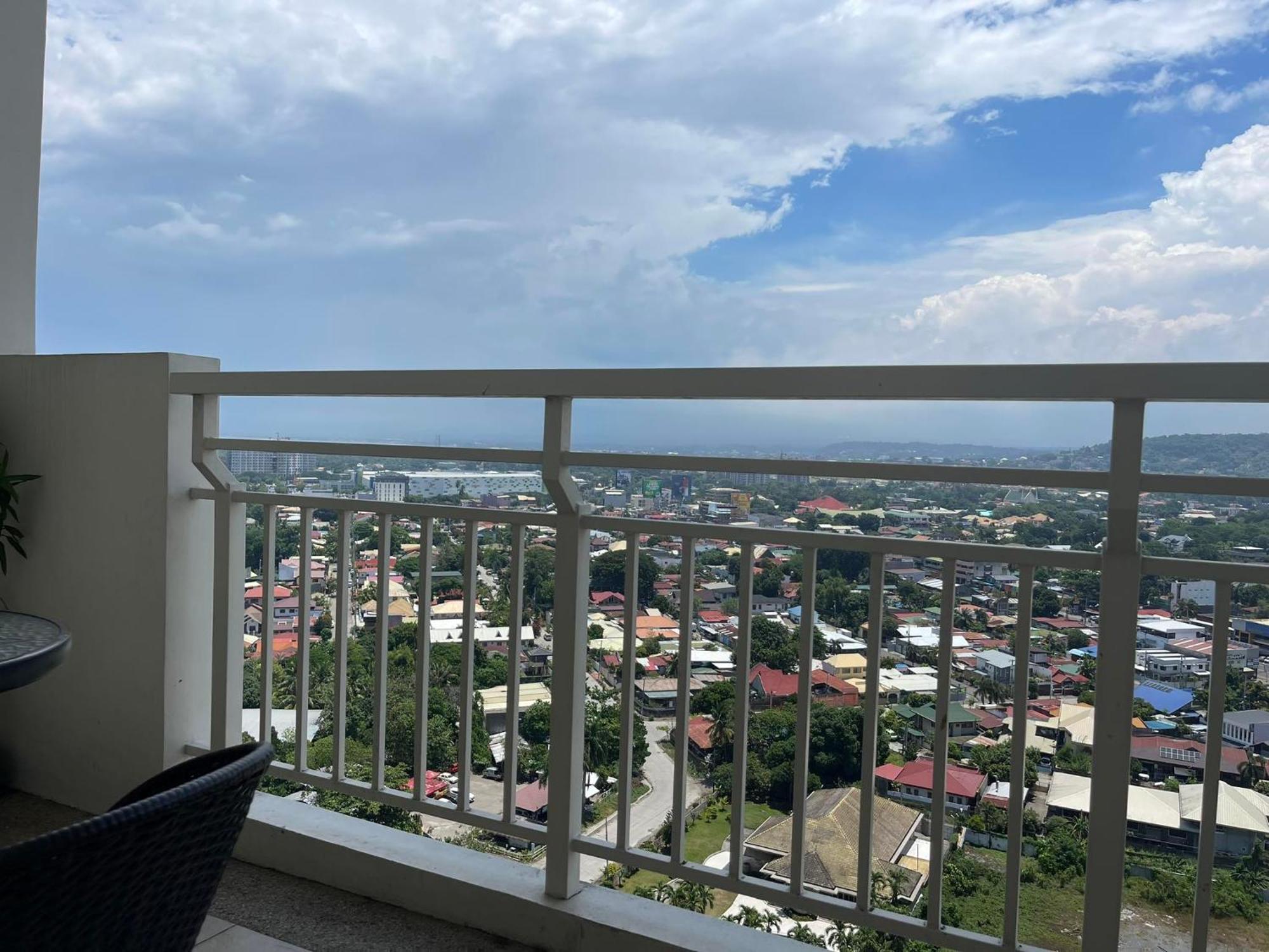 Verdon Parc Davao City With Balcony By Darpm 외부 사진