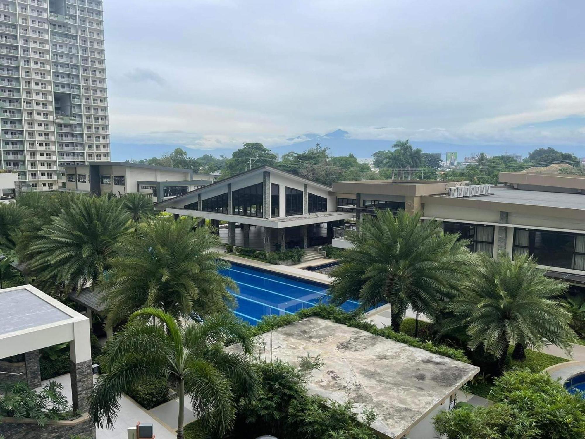 Verdon Parc Davao City With Balcony By Darpm 외부 사진