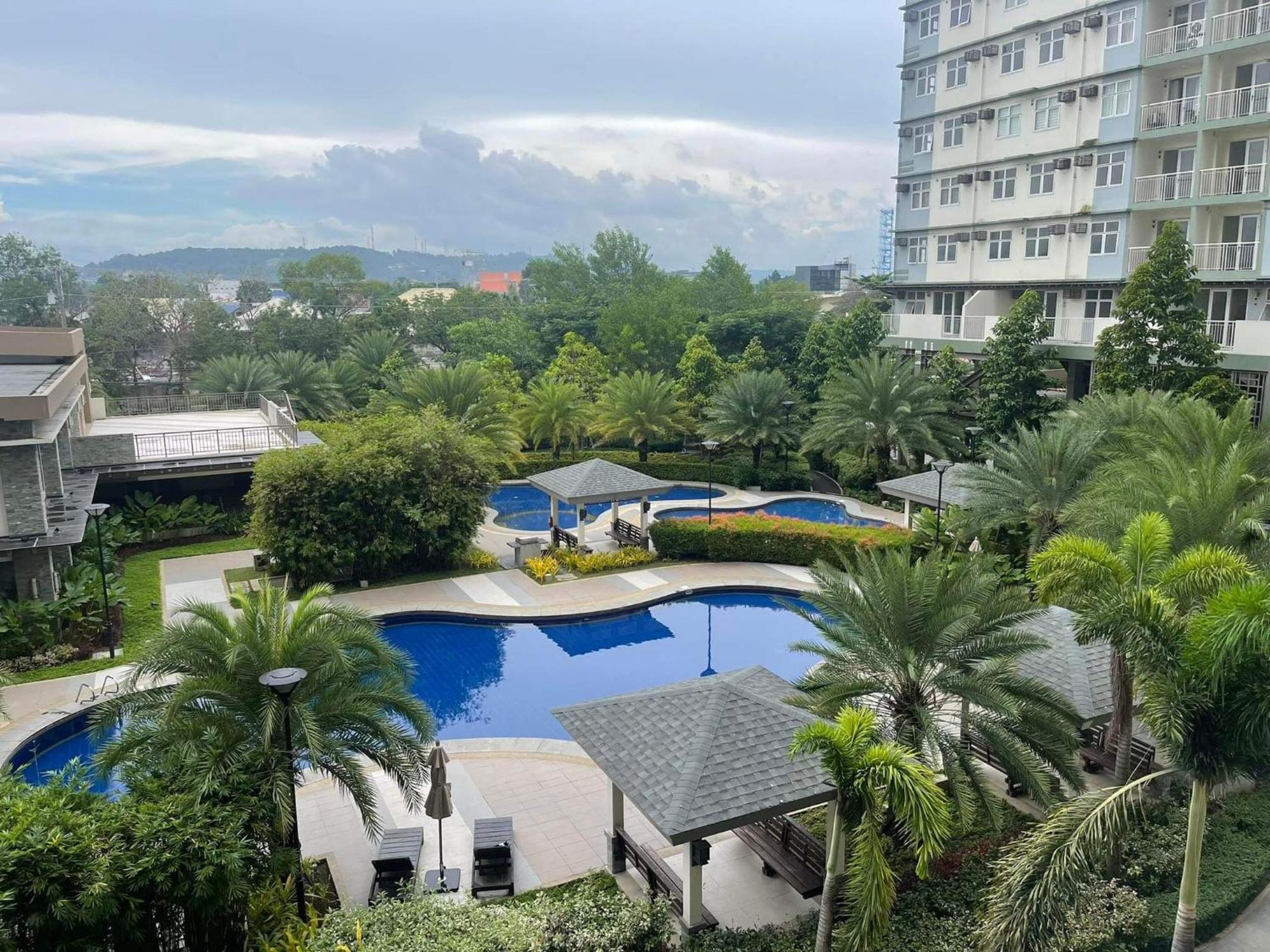 Verdon Parc Davao City With Balcony By Darpm 외부 사진